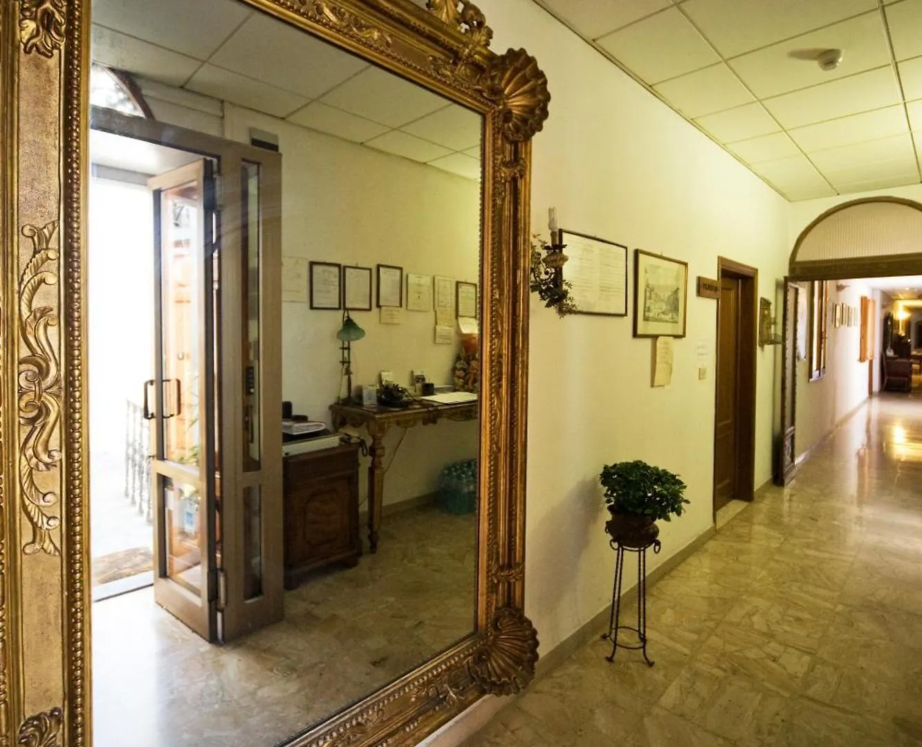 Hotel Merlini Florence Italy